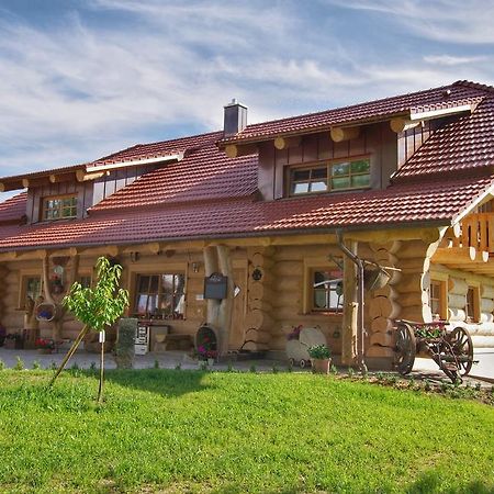 Ferienwohnung Holzhaus Lugerhof Roding Exterior foto