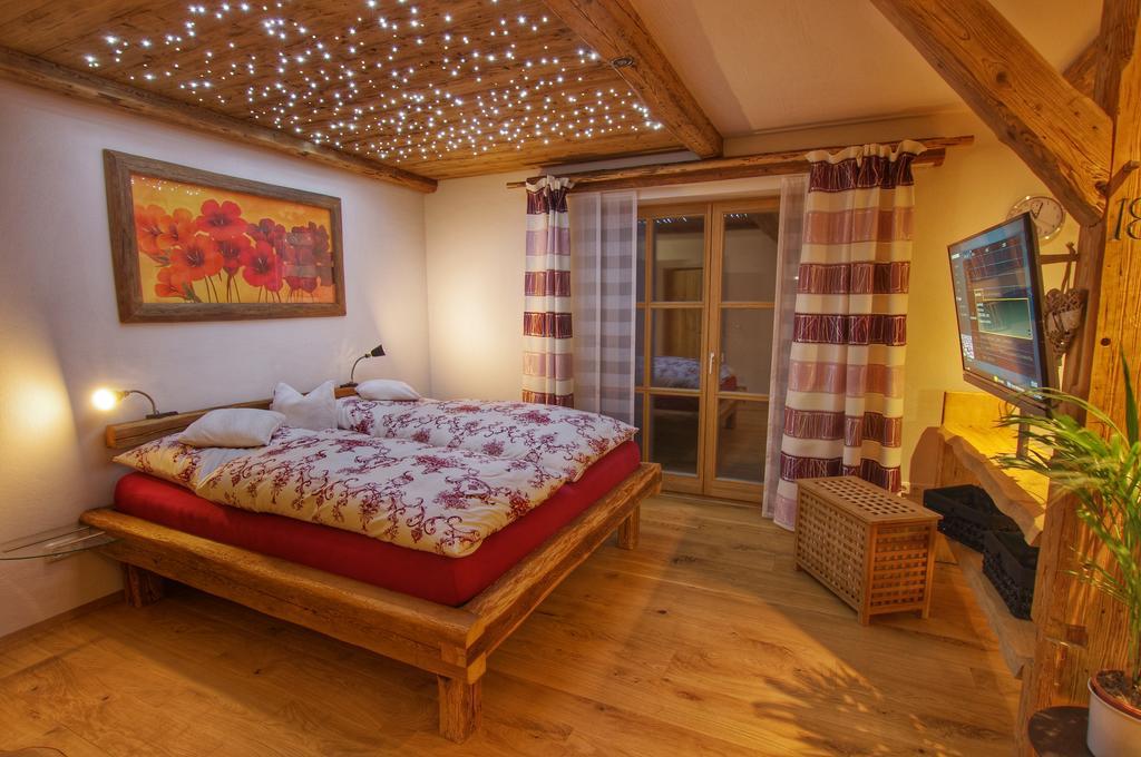 Ferienwohnung Holzhaus Lugerhof Roding Exterior foto