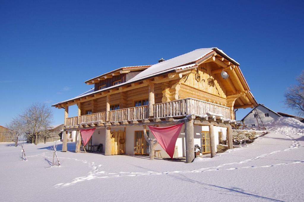 Ferienwohnung Holzhaus Lugerhof Roding Exterior foto